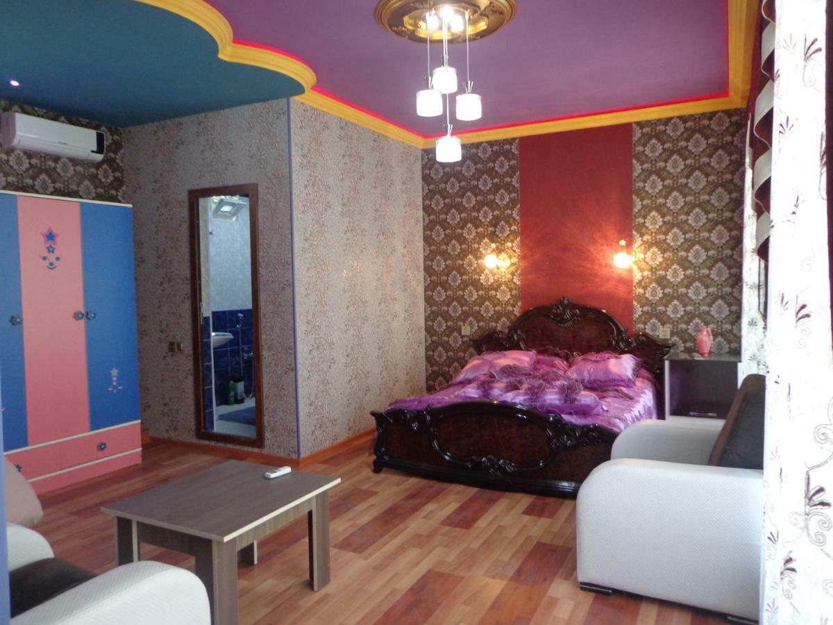 Tubram S Ailəvi Qonaq Evi Bed & Breakfast Şǝki Bagian luar foto